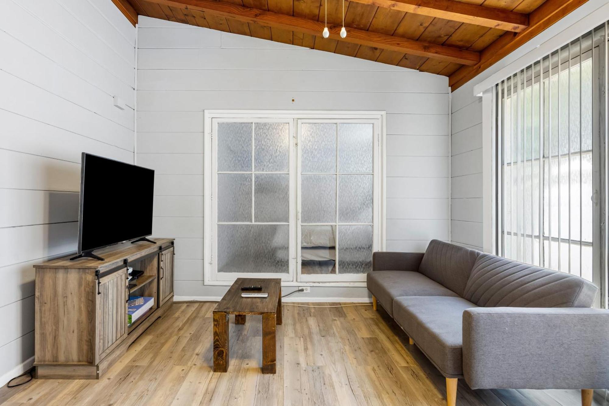 Holiday home Bloomfield By Avantstay North Hollywood Los Angeles
